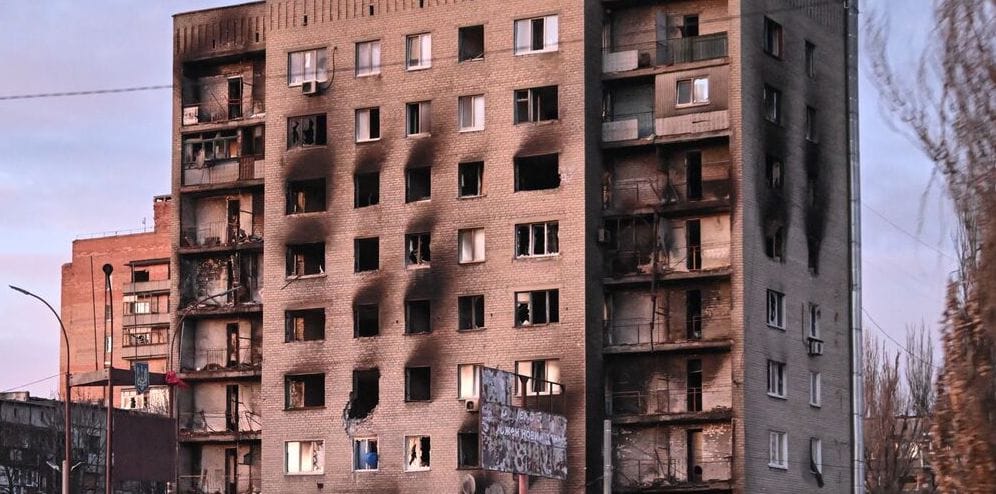 Элитное полуразрушенное: цены на жилье на Донбассе взлетели до небес, несмотря на разруху, обстрелы и проблемы с водой
